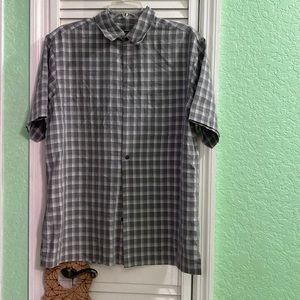 Alfani Mens Gray and White Plaid Casual Button Down Short-Sleeve Shirt Medium